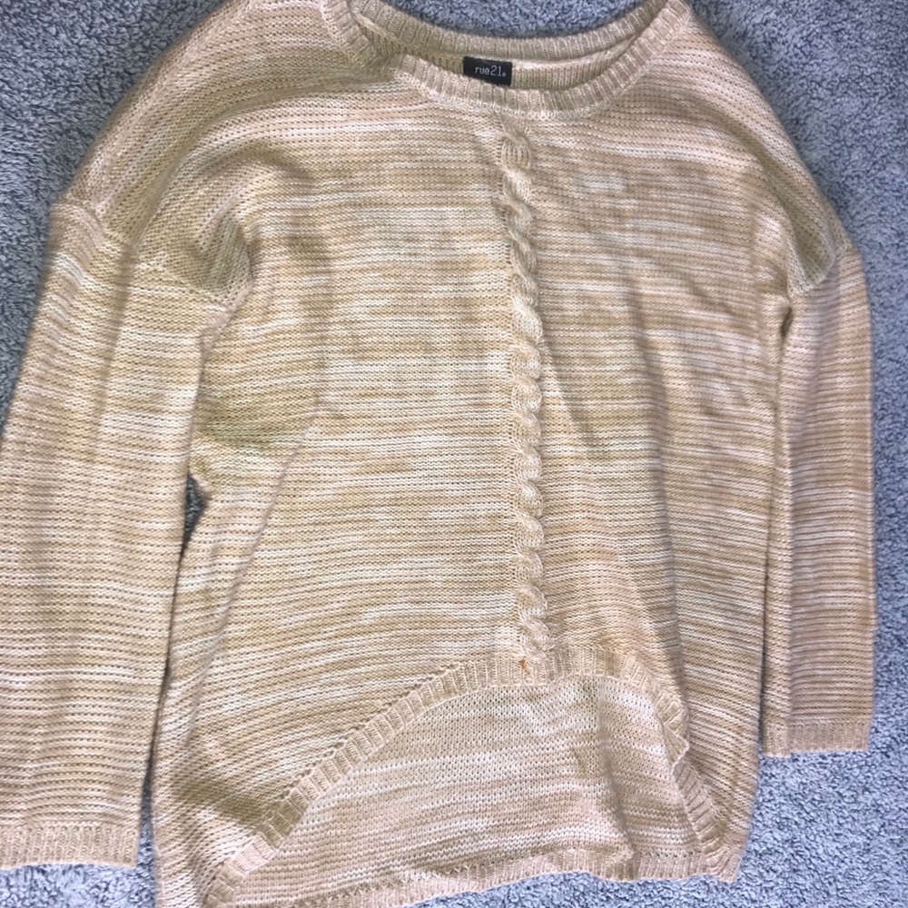 Rue21 long sleeve sweater
